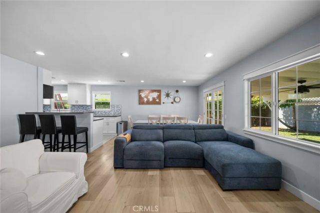 8033 Darby Avenue, Reseda, CA 91335