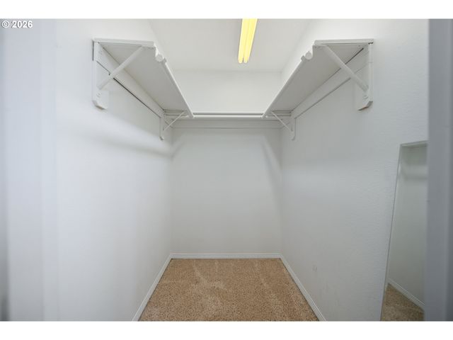 21455 Sw LOIS St, Beaverton, OR 97003