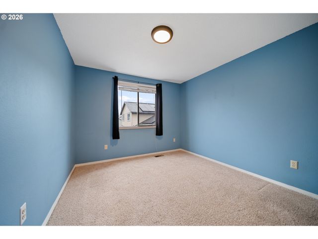 21455 Sw LOIS St, Beaverton, OR 97003