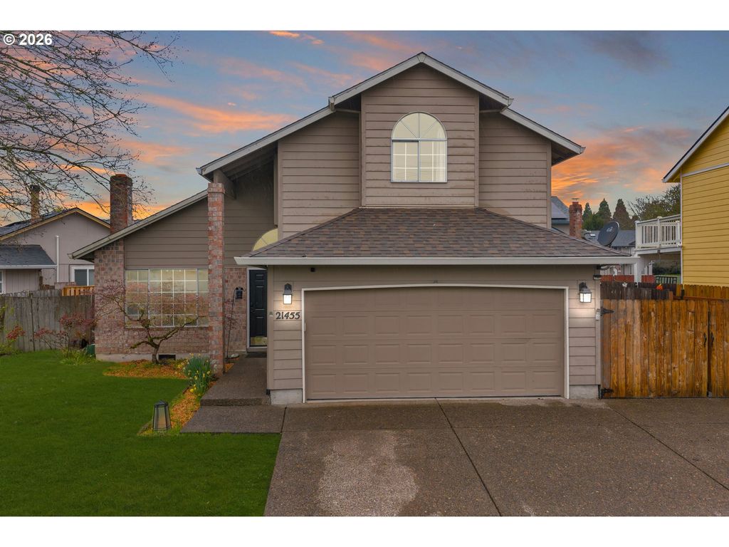 21455 Sw LOIS St, Beaverton, OR 97003