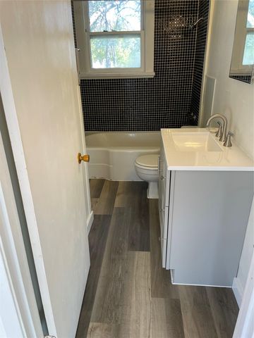 1809 W 38th W ST, Austin, TX 78731