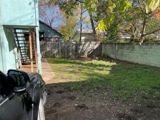 1809 W 38th W ST, Austin, TX 78731