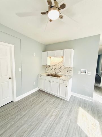 154 Marshall Street 2, Fitchburg, MA 01420