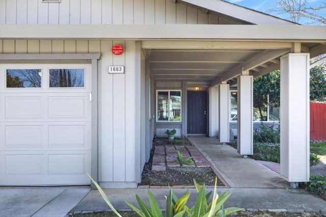 1663 Klamath River Dr, Rancho Cordova, CA 95670