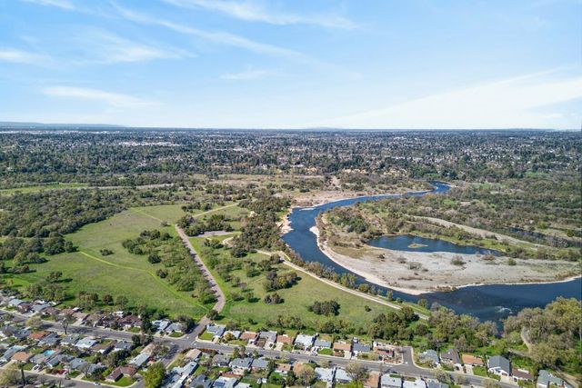 1663 Klamath River Dr, Rancho Cordova, CA 95670