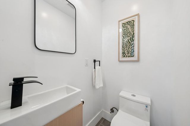 12311 Viewoak Drive, Saratoga, CA 95070