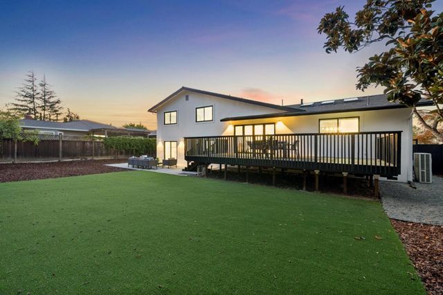 12311 Viewoak Drive, Saratoga, CA 95070