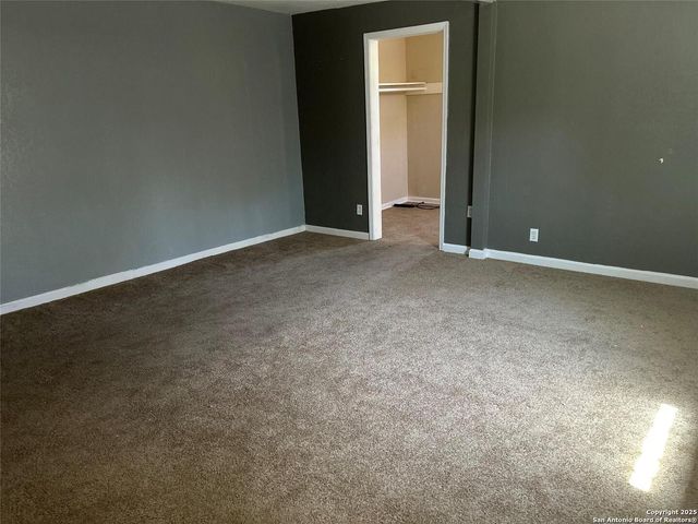 302 McDougal, San Antonio, TX 78223