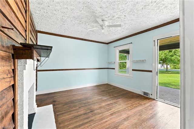 2818 Michael Road, Lexington, NC 27295