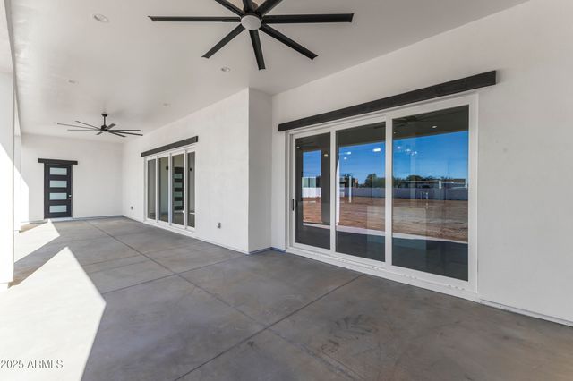 25816 N 155th Avenue, Surprise, AZ 85387