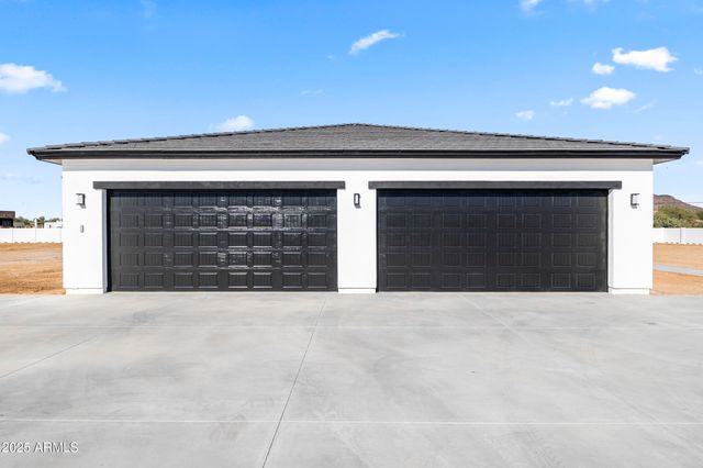 25816 N 155th Avenue, Surprise, AZ 85387