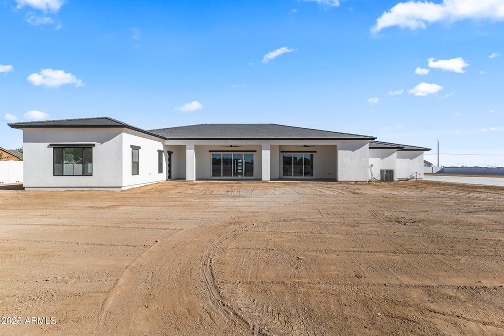 Image 102 of property listing at 25816 N 155th Avenue, Surprise, AZ 85387