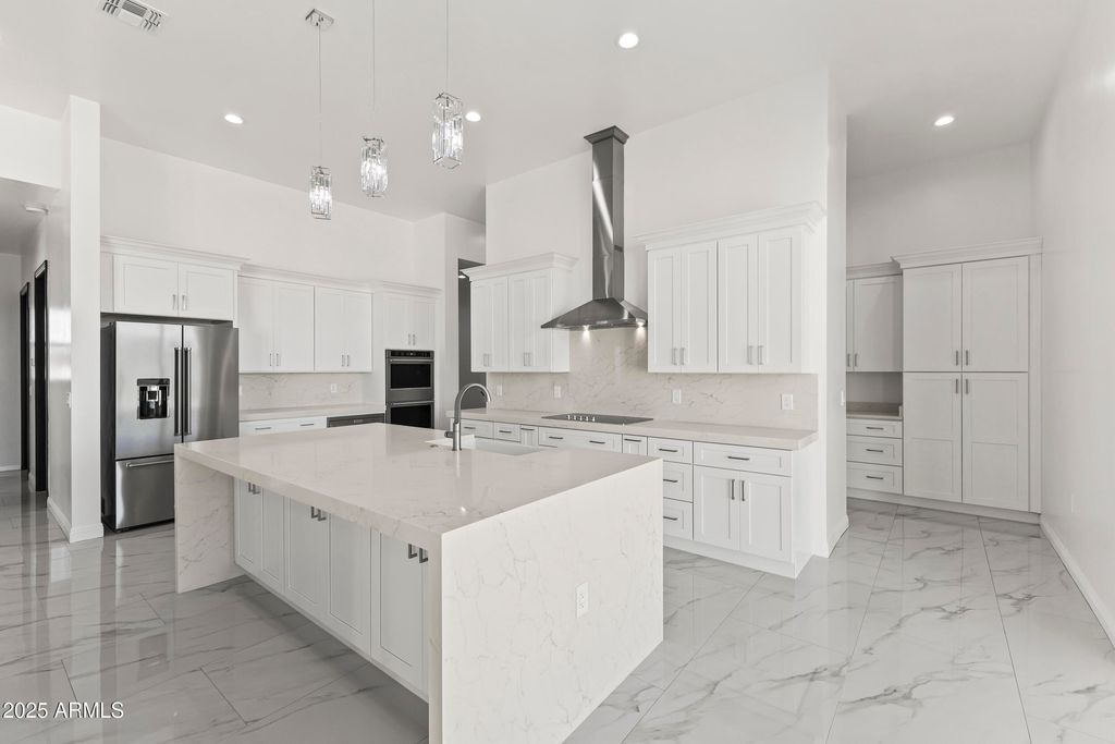 Image 17 of property listing at 25816 N 155th Avenue, Surprise, AZ 85387