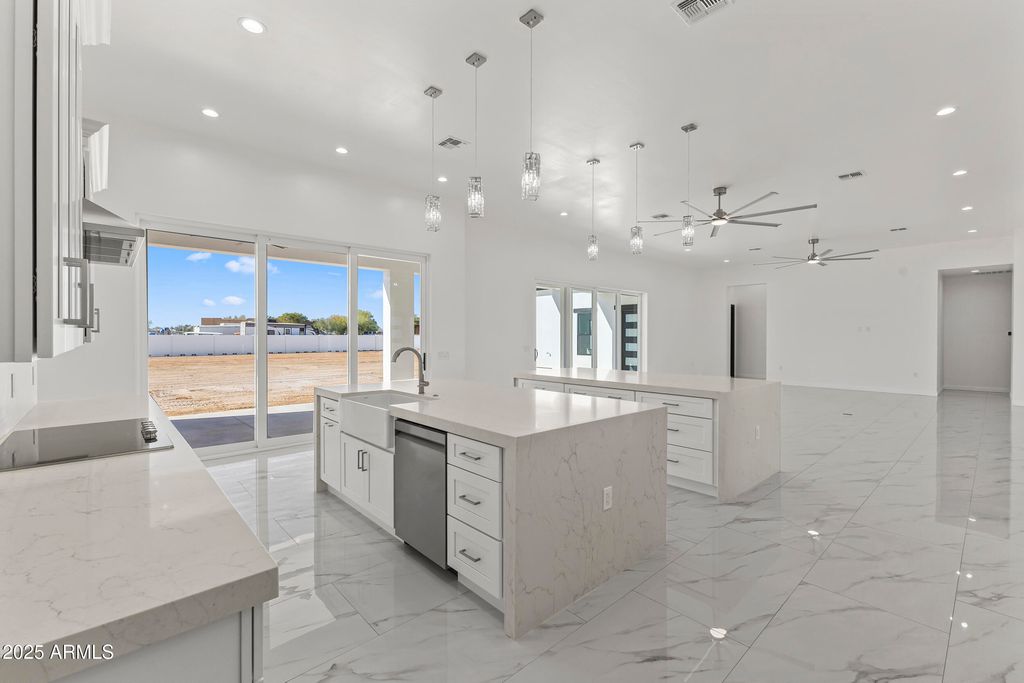 Image 20 of property listing at 25816 N 155th Avenue, Surprise, AZ 85387