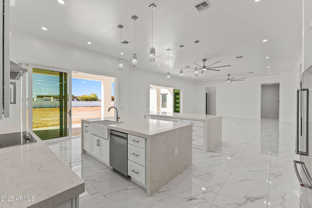 Image 36 of property listing at 25816 N 155th Avenue, Surprise, AZ 85387