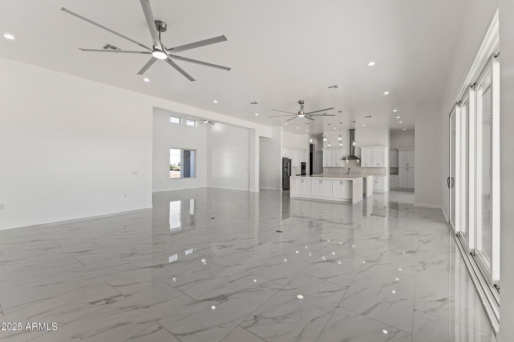Image 39 of property listing at 25816 N 155th Avenue, Surprise, AZ 85387