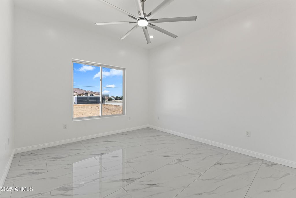 Image 61 of property listing at 25816 N 155th Avenue, Surprise, AZ 85387