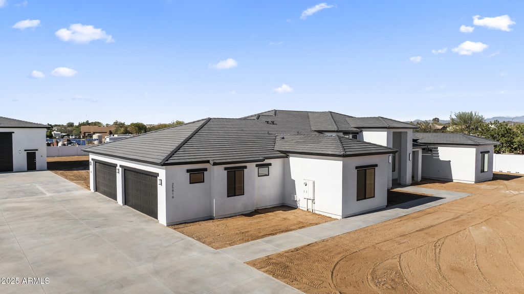 Image 84 of property listing at 25816 N 155th Avenue, Surprise, AZ 85387