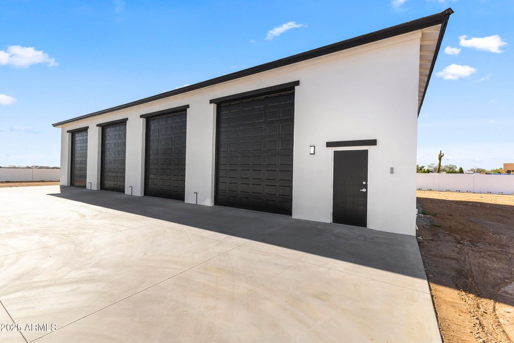 Image 94 of property listing at 25816 N 155th Avenue, Surprise, AZ 85387
