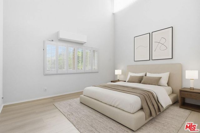 4345 Canoga Avenue, Woodland Hills (los Angeles), CA 91364