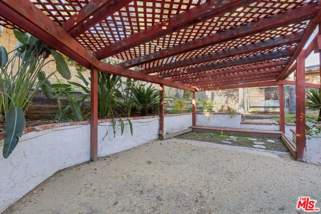 4345 Canoga Avenue, Woodland Hills (los Angeles), CA 91364