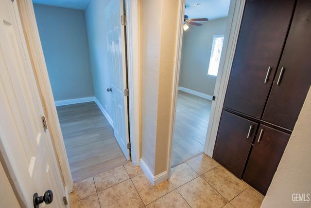 1917 Clark Avenue, Bakersfield, CA 93304