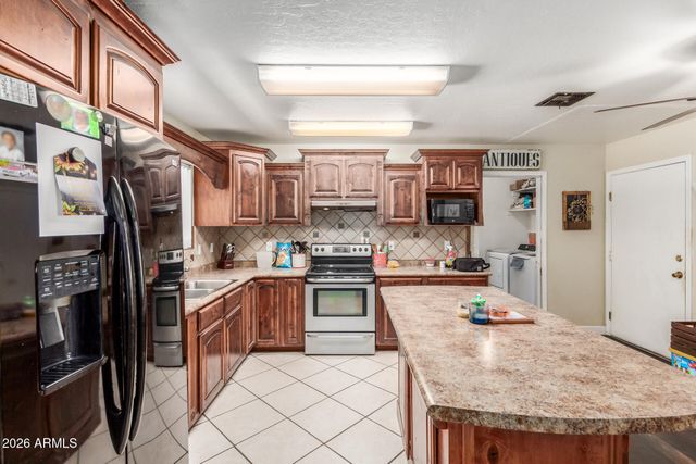 50 W SAN ANGELO Street, Gilbert, AZ 85233