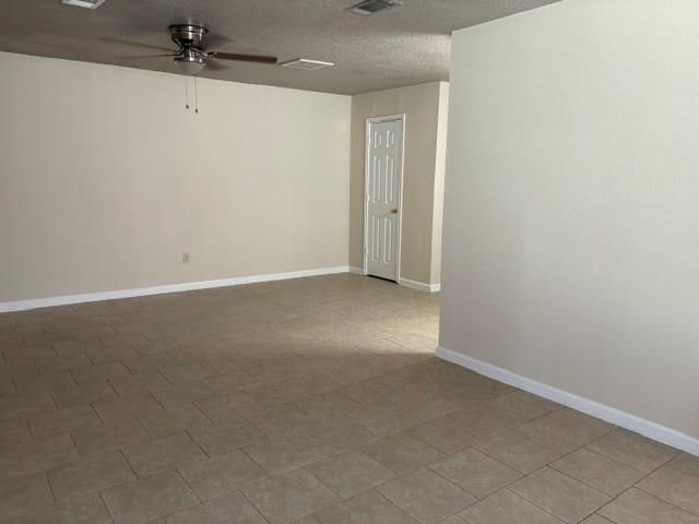 16030 Blackhawk Boulevard, Friendswood, TX 77546