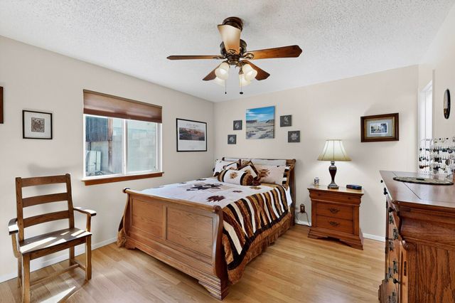 616 Mountain View Avenue NE, Albuquerque, NM 87123