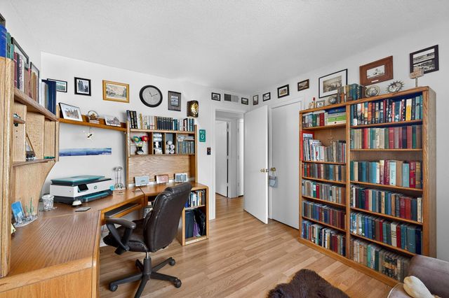 616 Mountain View Avenue NE, Albuquerque, NM 87123