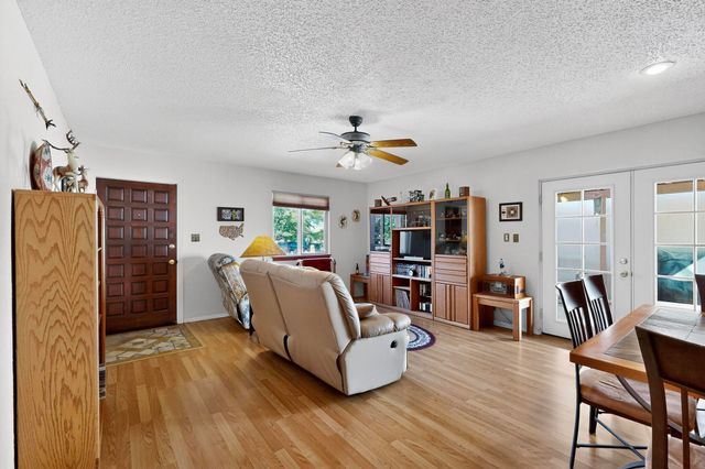 616 Mountain View Avenue NE, Albuquerque, NM 87123