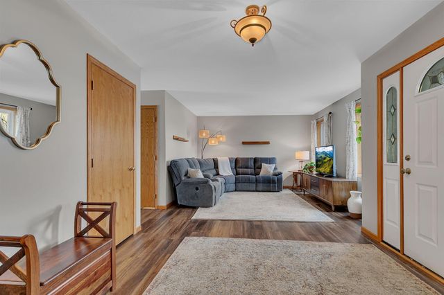 20927 Marshfield Circle, Albany, MN 56307