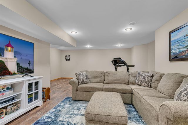 20927 Marshfield Circle, Albany, MN 56307