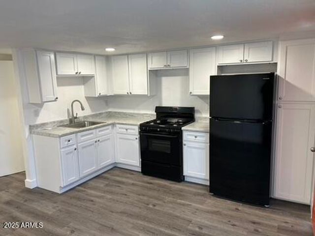 8910-8912 N 3rd Street, Phoenix, AZ 85020