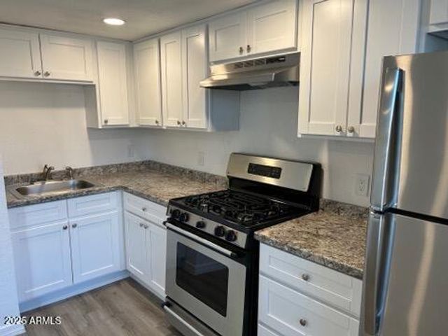 8910-8912 N 3rd Street, Phoenix, AZ 85020