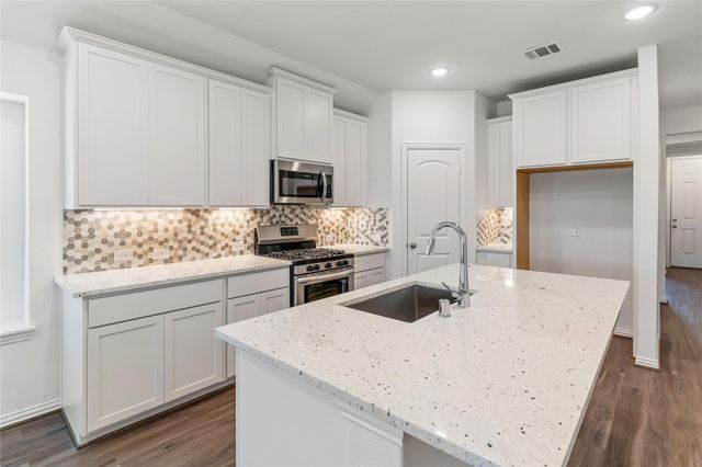 542 Long Beach Bay Drive, Katy, TX 77493