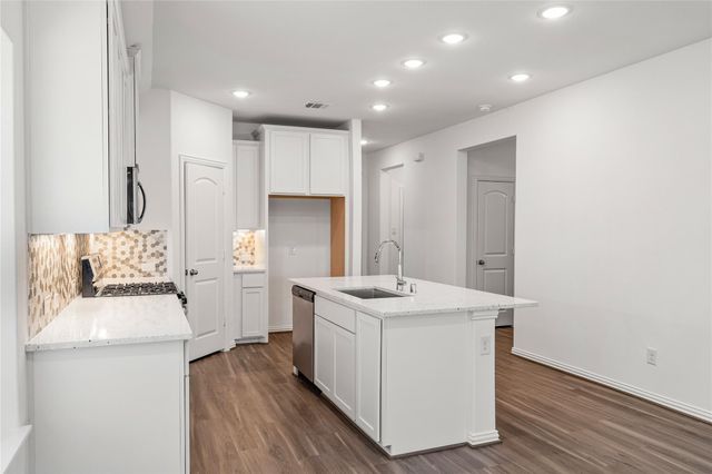 542 Long Beach Bay Drive, Katy, TX 77493