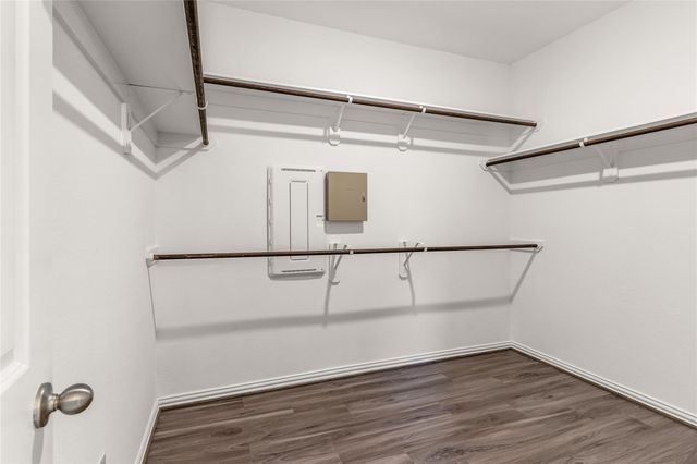 542 Long Beach Bay Drive, Katy, TX 77493