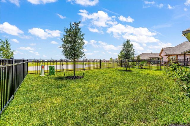 542 Long Beach Bay Drive, Katy, TX 77493