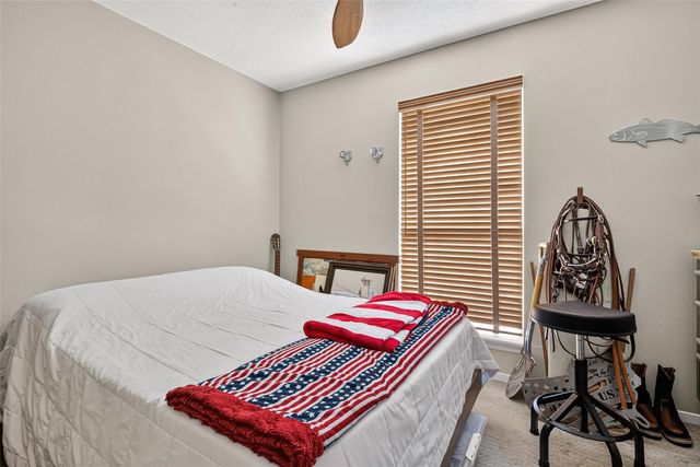 2200 Red Oak Lane, Conroe, TX 77306