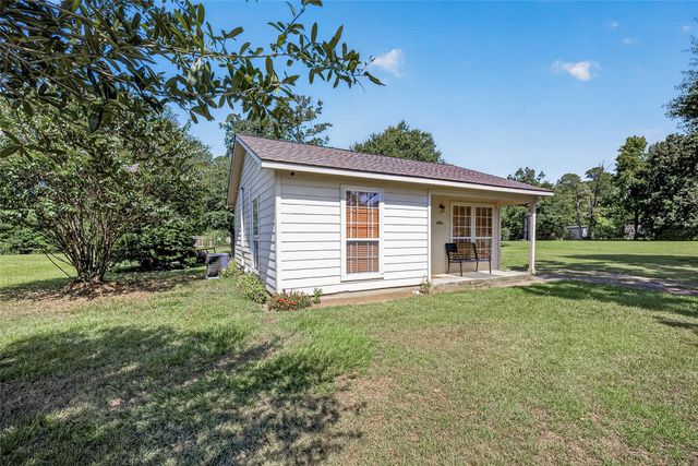 2200 Red Oak Lane, Conroe, TX 77306