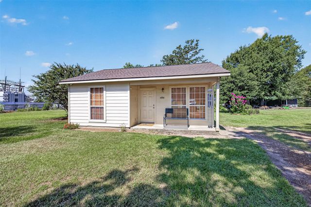 2200 Red Oak Lane, Conroe, TX 77306