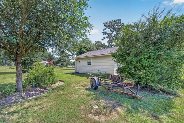 2200 Red Oak Lane, Conroe, TX 77306