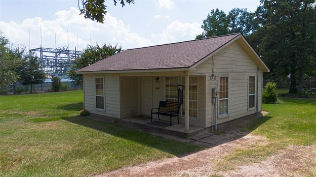 2200 Red Oak Lane, Conroe, TX 77306