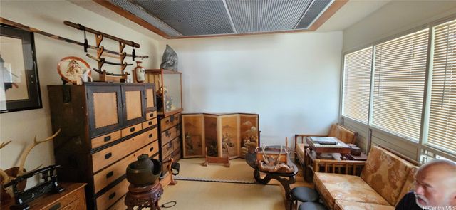 28 Poipu Drive, Honolulu, HI 96825