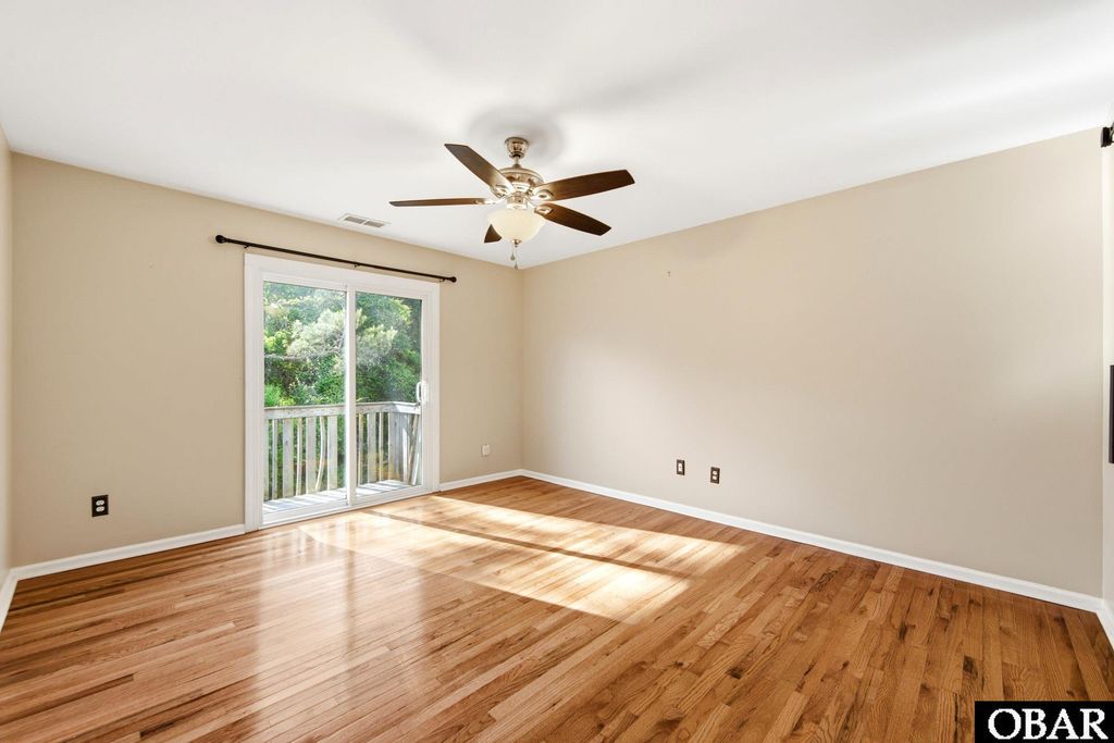 Image 11 of property listing at 2608 Neptune Way Unit 2608, Kitty Hawk, NC 27949