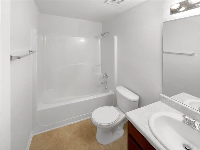 3205 Hunting Creek Pass, Douglasville, GA 30135