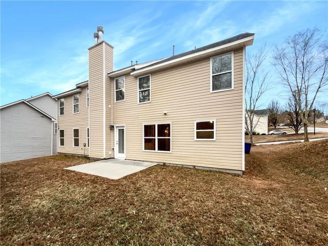 3205 Hunting Creek Pass, Douglasville, GA 30135