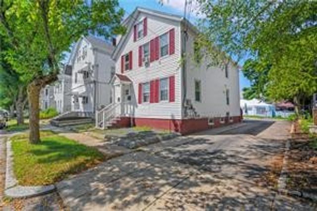 62 Mary Avenue, East Providence, RI 02914