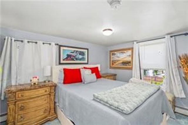 62 Mary Avenue, East Providence, RI 02914